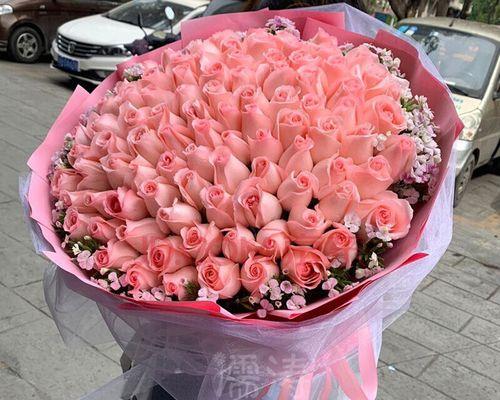 99朵粉色玫瑰花代表什么意思？送花的正确场合有哪些？