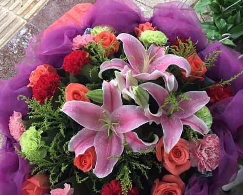 9朵玫瑰花代表什么含义？送花时需要注意哪些事项？