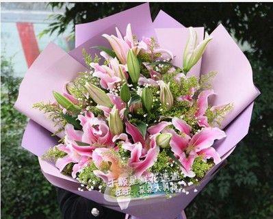 粉百合花象征什么？粉百合花的寓意有哪些？