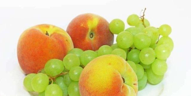 橙子含有碳水化合物吗？橙子的营养成分有哪些？