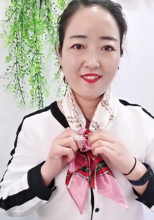 做便利贴玫瑰花视频怎么做出来的过程