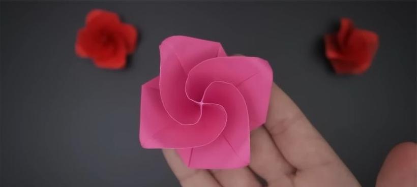 做便利贴玫瑰花视频怎么做出来的过程