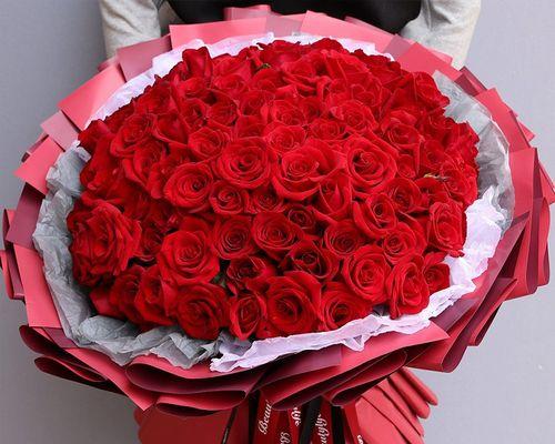 990朵玫瑰花代表什么？送老婆990朵玫瑰有何特别意义？