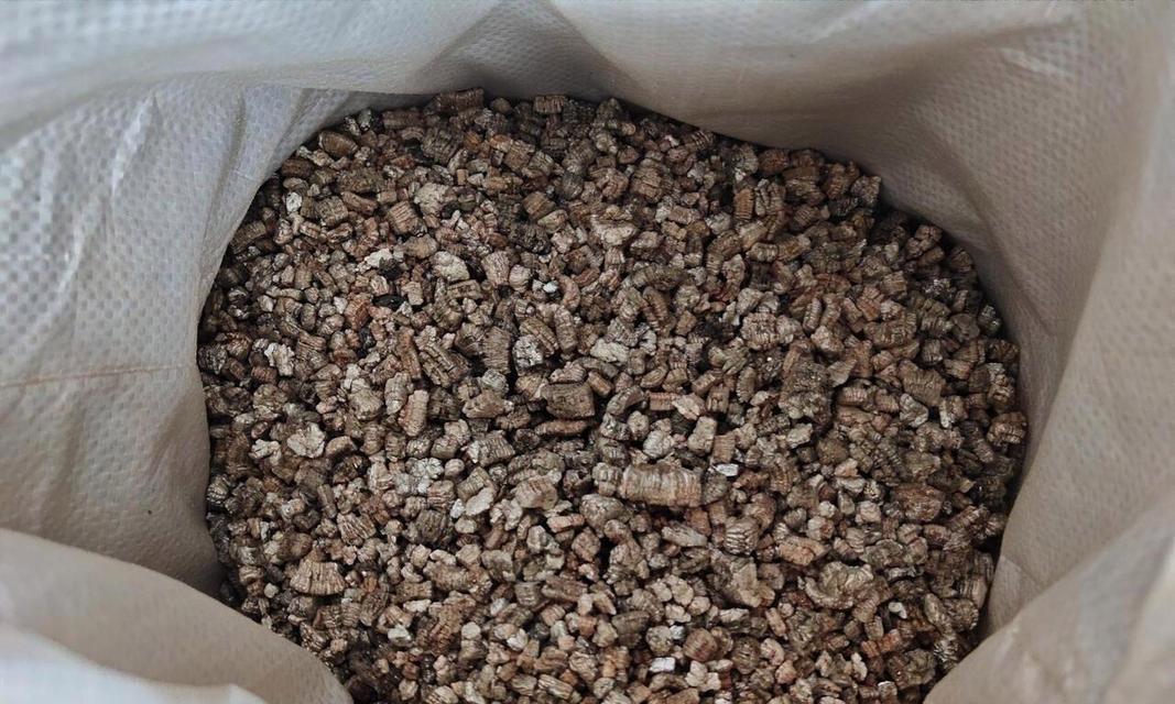 蛭石盆栽的作用是什么？蛭石在盆栽中有何用途？