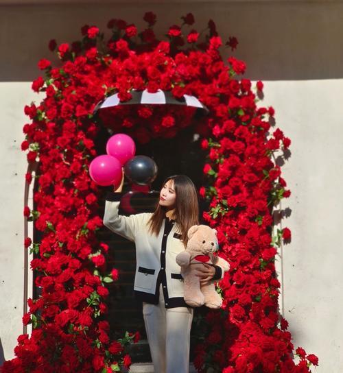 转场时送玫瑰花有何含义？玫瑰花在不同场合的象征是什么？