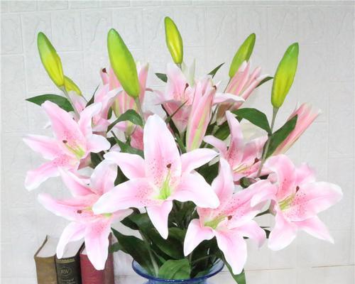 3朵百合花代表什么？送人有何特别意义？