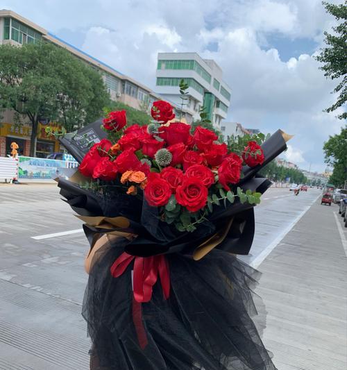 玫瑰花33朵真花什么意思？33朵玫瑰代表了什么？