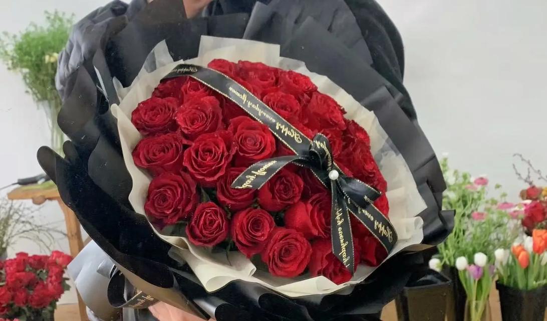 表白时应该送什么鲜花玫瑰？哪种玫瑰花最能表达爱意？